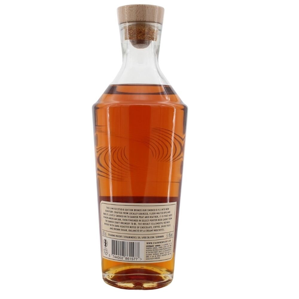 stauning-smoked-rye-51-4-0-7l-2-shopify-2.jpg